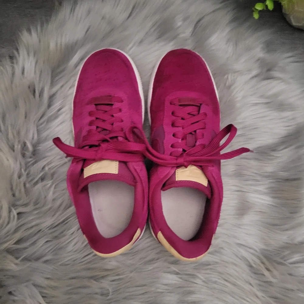 Nike Air Force 1 Premium 'True Berry' 896185-602 Women's size 6 - Picture 7 of 13
